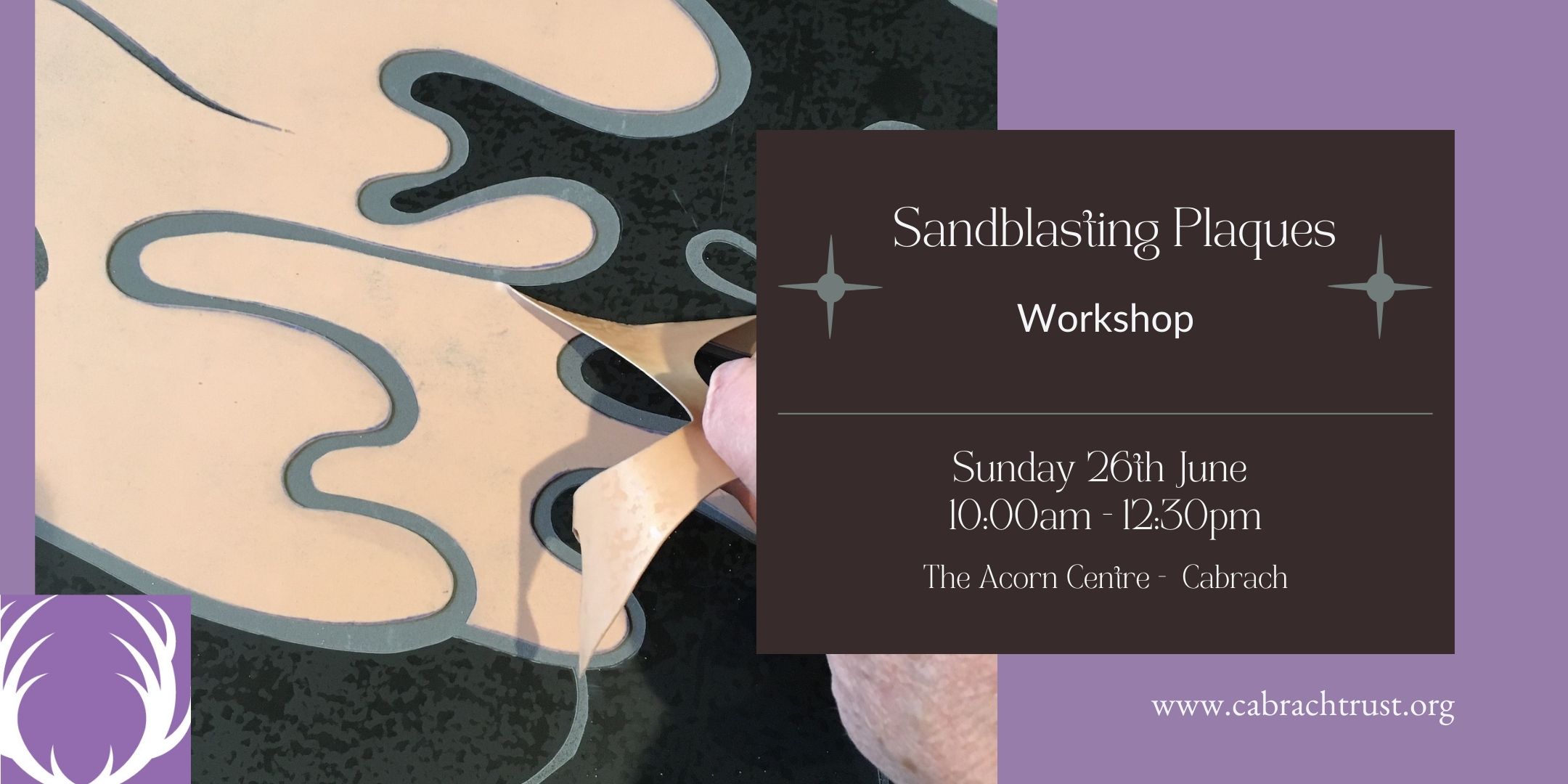 Sandplasing plaques