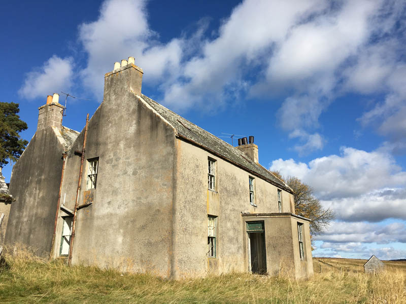 Images of the Blackwater Lodge